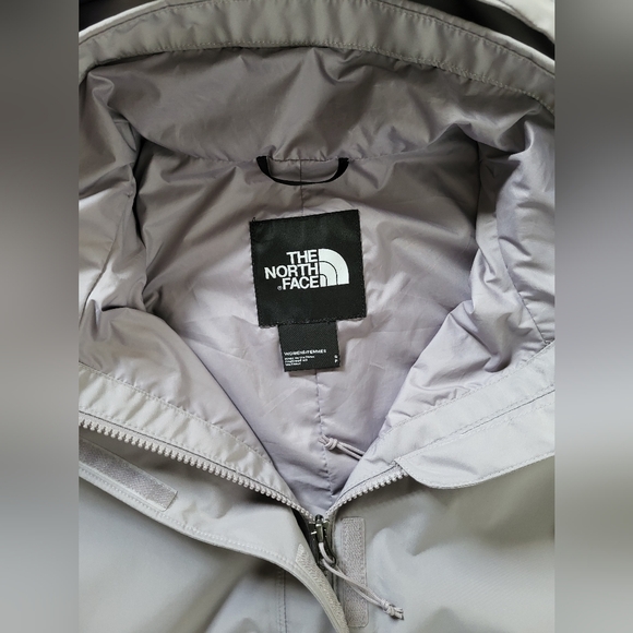The North Face Women’s Rain Parka Size SP - Picture 7 of 16